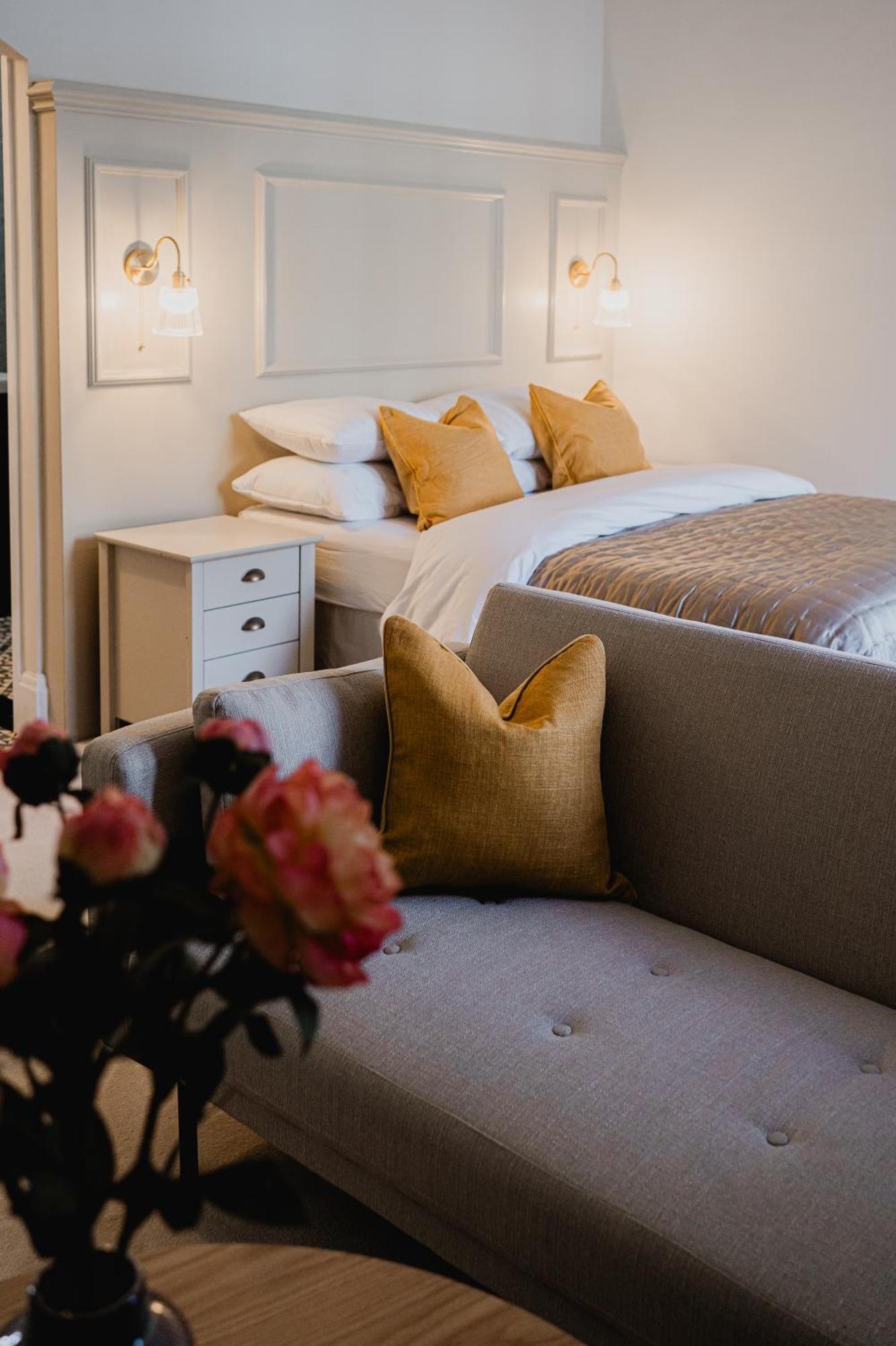 The Yorkshire Unicorn Hotel สกิปตัน ภายนอก รูปภาพ