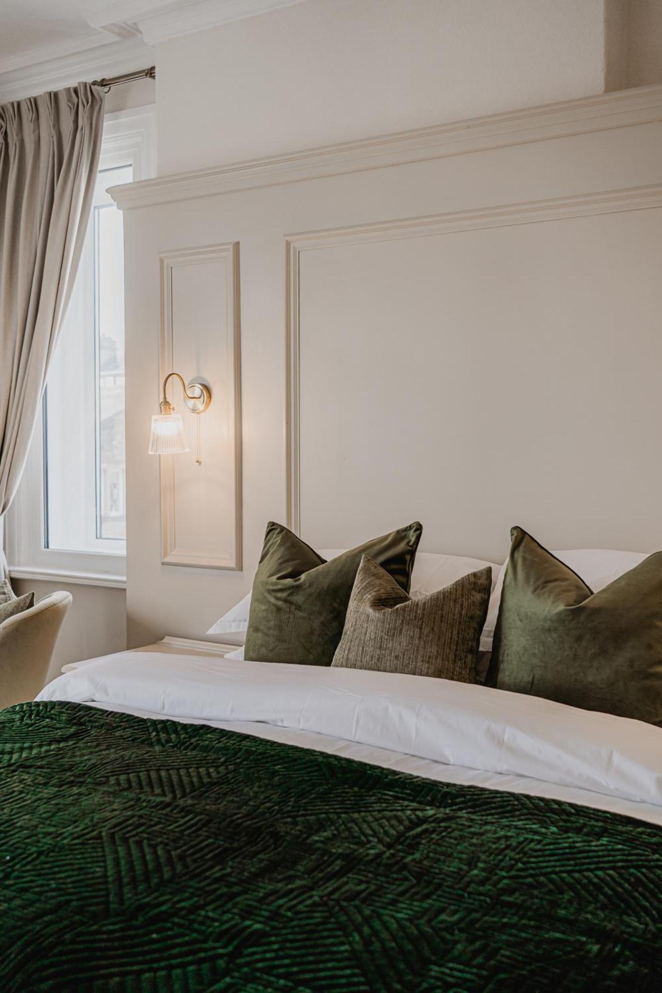 The Yorkshire Unicorn Hotel สกิปตัน ภายนอก รูปภาพ