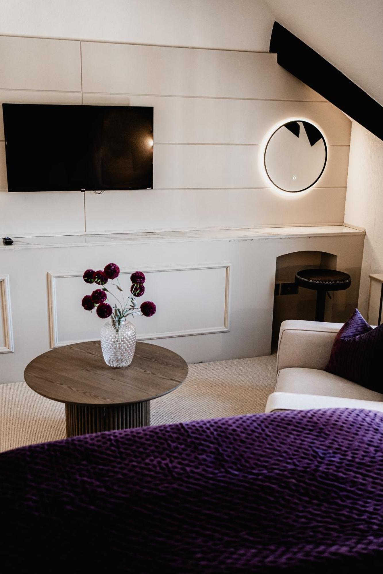The Yorkshire Unicorn Hotel สกิปตัน ภายนอก รูปภาพ